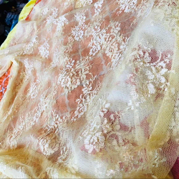 NASTY GAL Yellow Sheer Floral Peplum Top - Picture 8 of 8